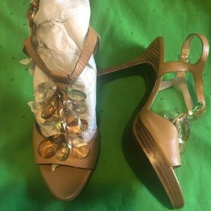 Sexy Tahari beaded heels- never worn, size 9